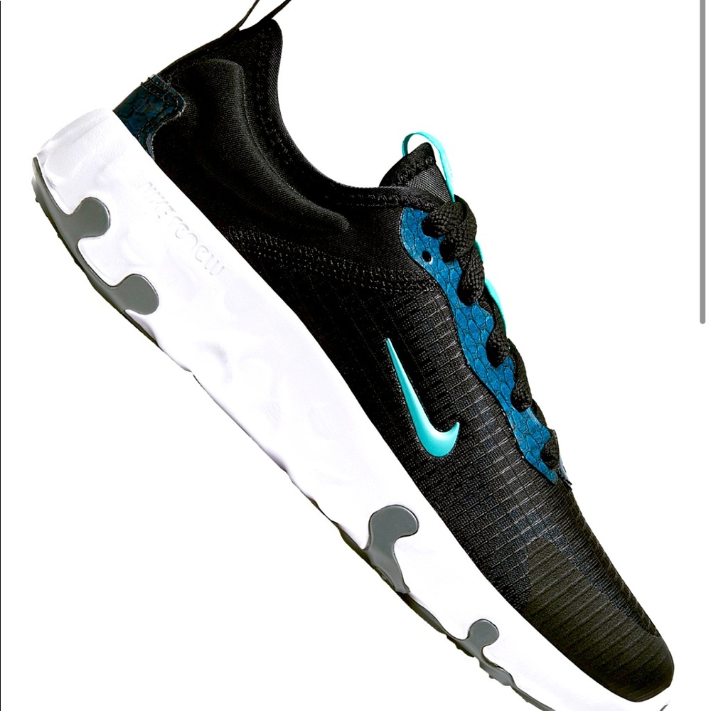 Nike Renew Lucent running shoe